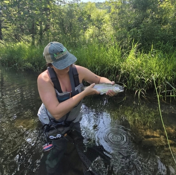 Women's Orvis Ultralight Chest Waders - Size Large - Picture 12 of 14